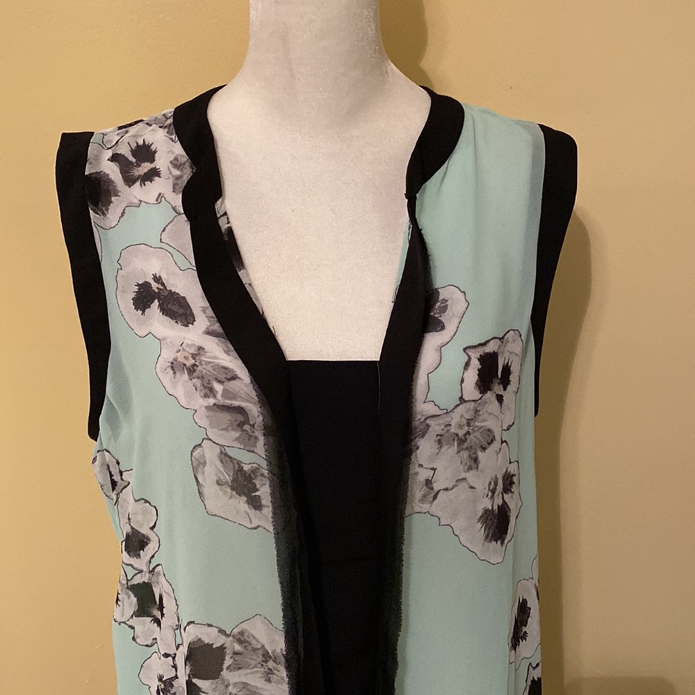 Ellen Tracy top - Picture 2 of 12